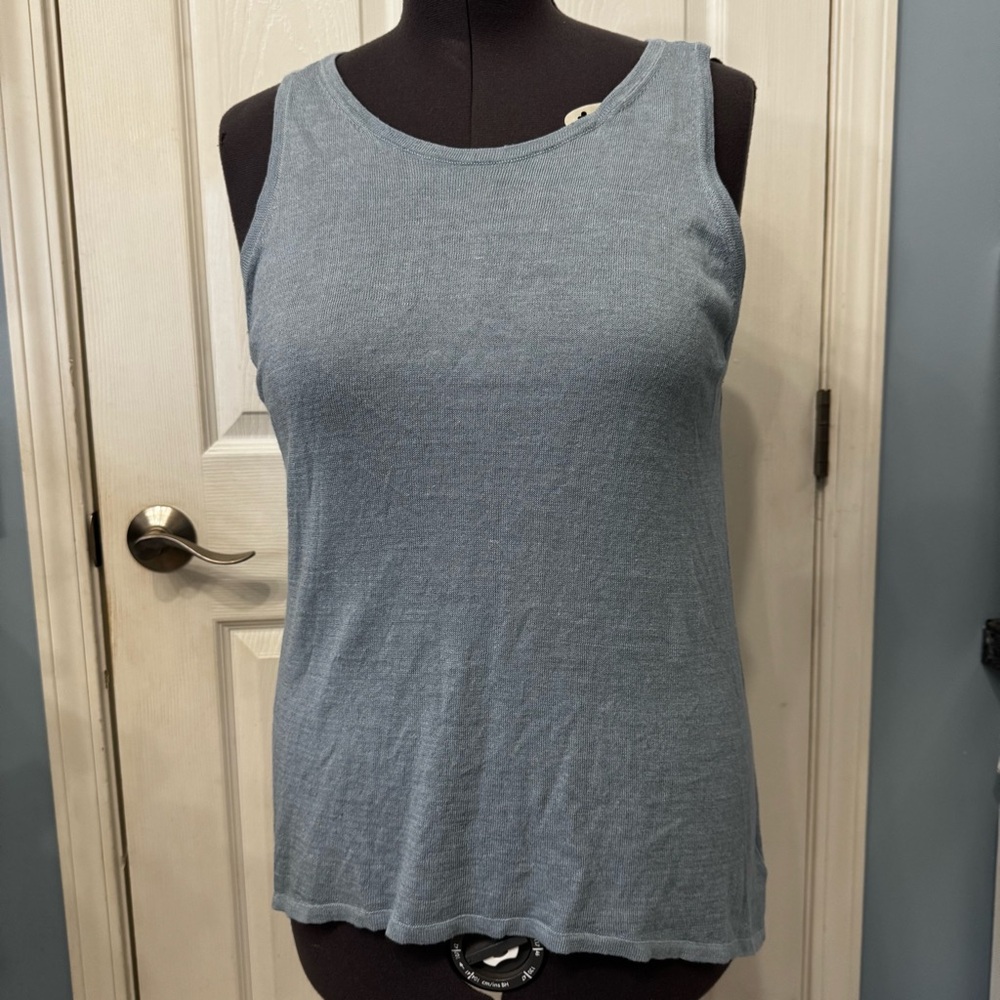 🩷 Michael Kors high low tank top. Size: X-Large